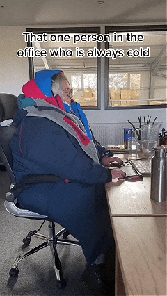 ⛄LIMITED-TIME 50% OFF‼️💞54K+ SOLD⭐🔥 USB HEATED WEARABLE SHAWL