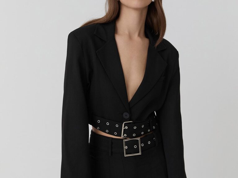 Kemer Detaylı Crop Blazer Ceket Siyah