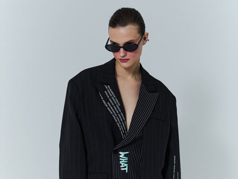 Çizgili Yazı Baskılı Oversize Blazer Ceket Siyah