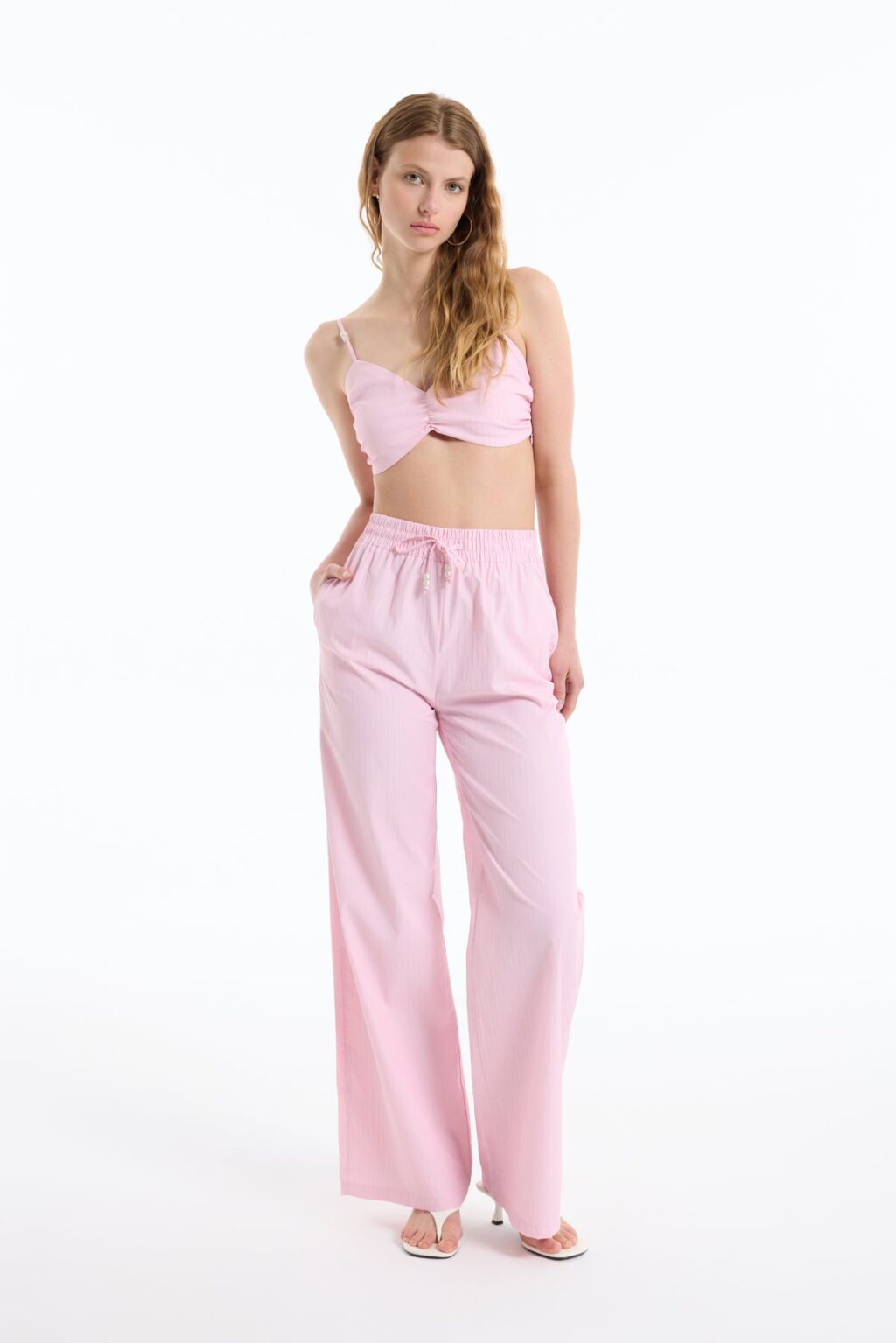 Beli Lastikli İnce Çizgili Geniş Paça Pantolon Pembe