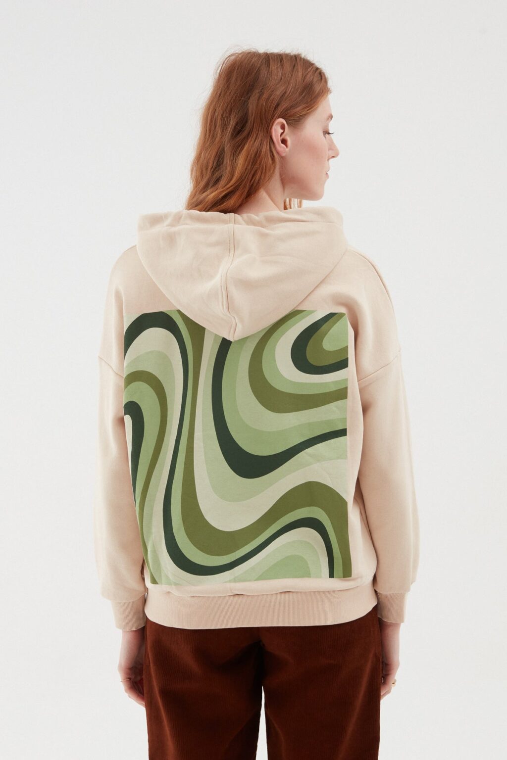 Sırtı Baskılı Kapüşonlu Sweatshirt Bej